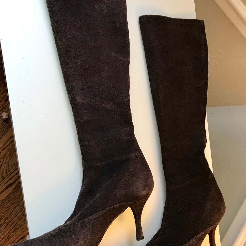 Stuart Weitzman brown suede boots - size 8m
